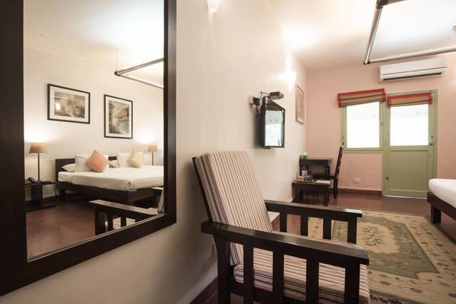 G 49 Bed & Breakfast Nowe Delhi Zewnętrze zdjęcie