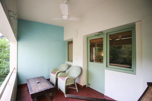 G 49 Bed & Breakfast Nowe Delhi Zewnętrze zdjęcie