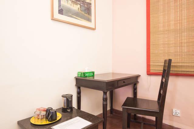 G 49 Bed & Breakfast Nowe Delhi Zewnętrze zdjęcie