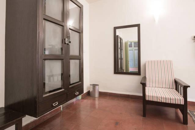 G 49 Bed & Breakfast Nowe Delhi Zewnętrze zdjęcie